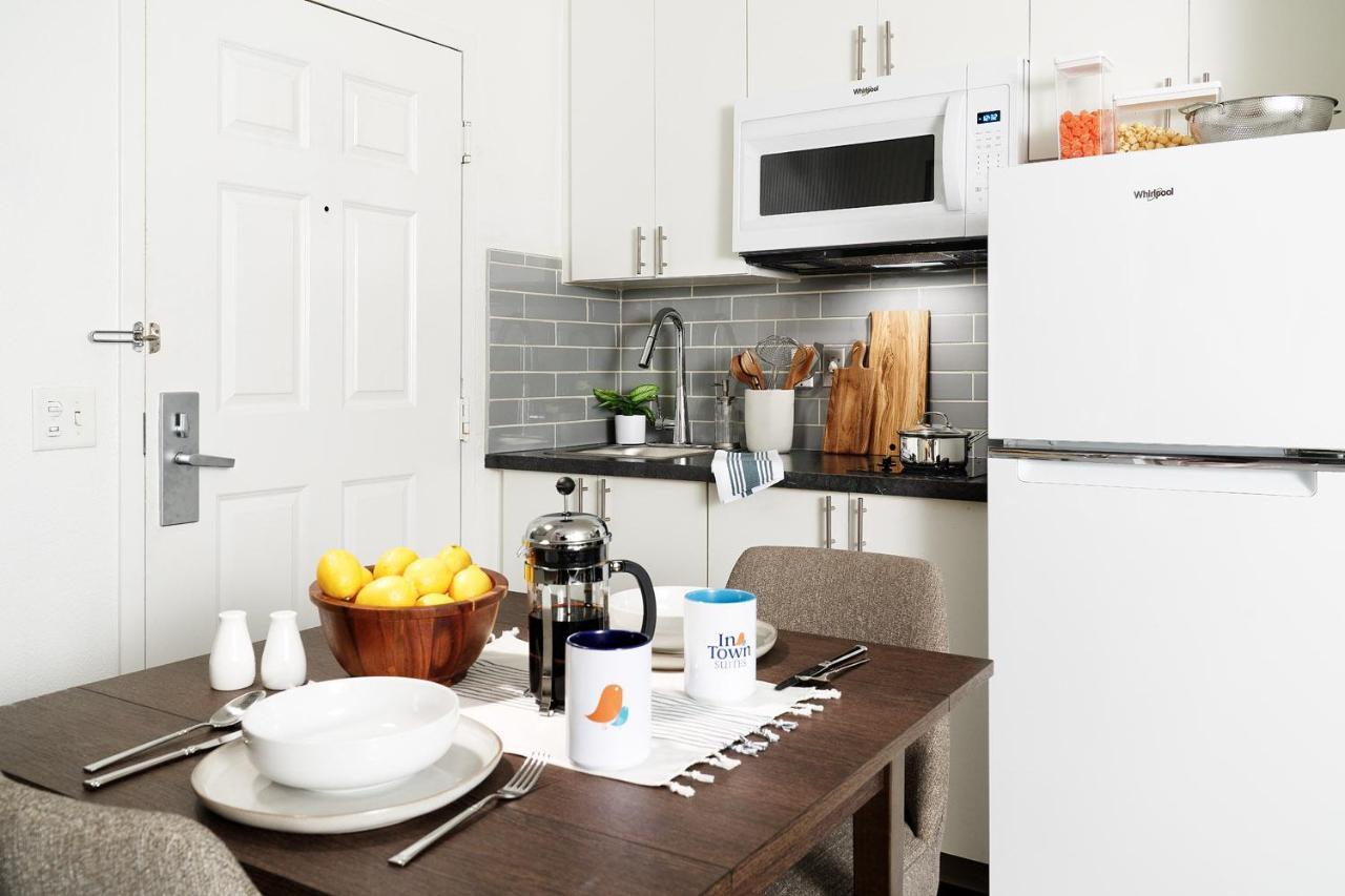 Intown Suites Extended Stay Dallas Tx - Medical Center Zewnętrze zdjęcie
